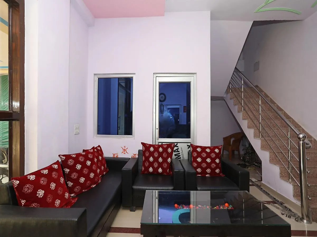 Oyo 11041 Hotel Taj Ansh Agra