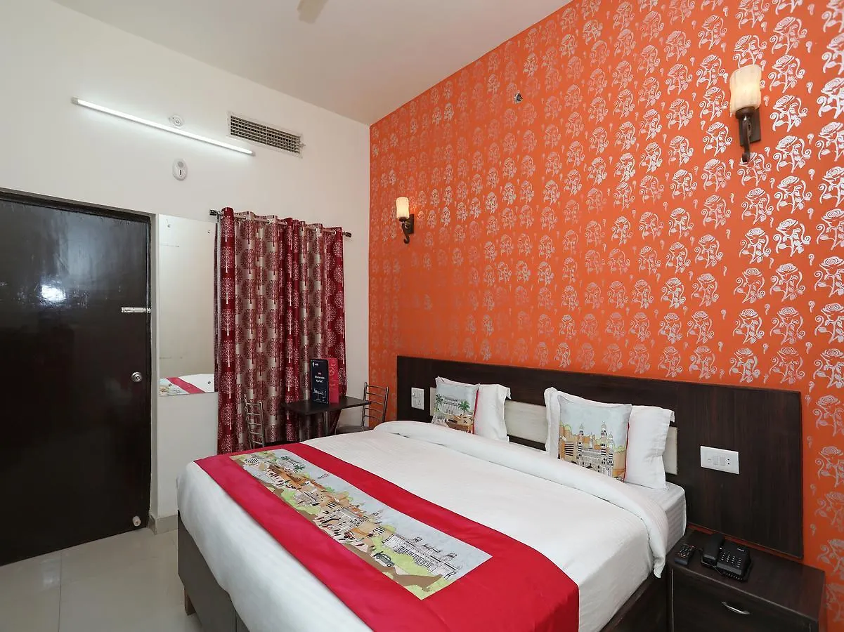 Oyo 11041 Hotel Taj Ansh Agra
