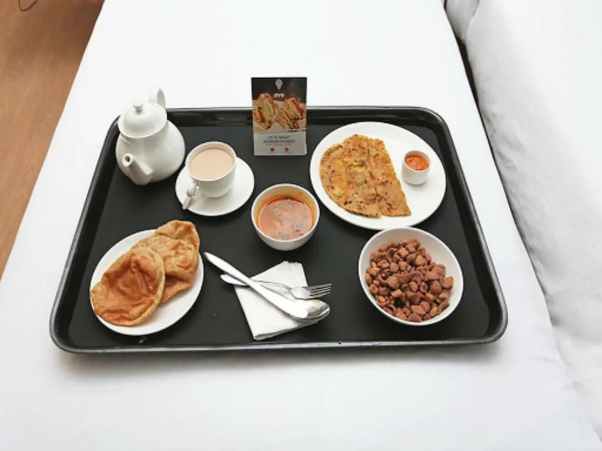 Oyo 11041 Hotel Taj Ansh Agra